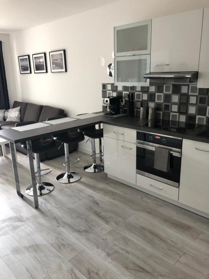 Apartament Kinga 科沃布热格 外观 照片