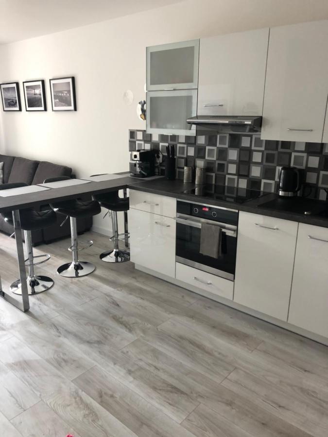 Apartament Kinga 科沃布热格 外观 照片