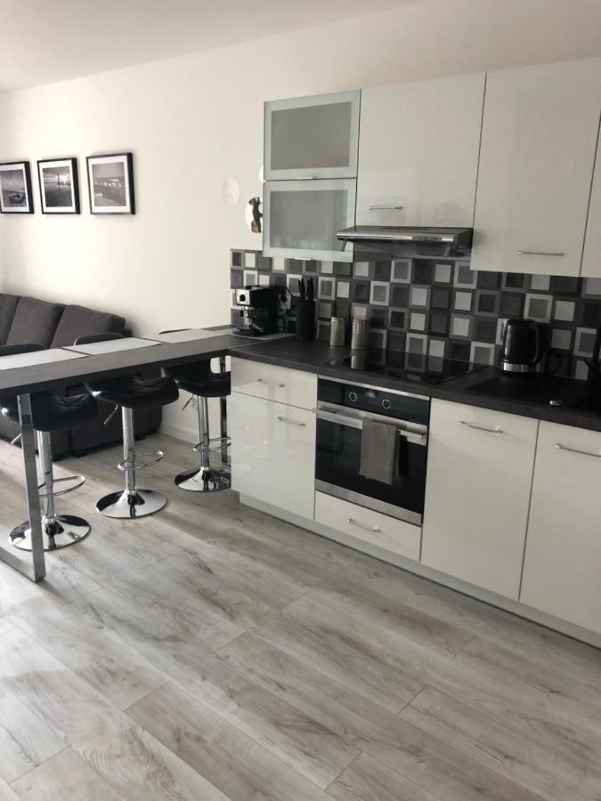 Apartament Kinga 科沃布热格 外观 照片